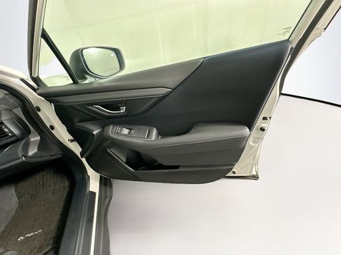 Used 2021 Subaru Outback Premium image 30