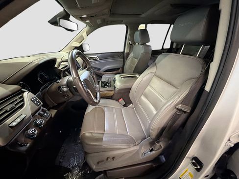 Used 2020 GMC Yukon Denali w/ Denali Ultimate Package AWD/4WD image 13