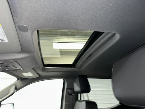 Used 2024 GMC Sierra 1500 Denali w/ Denali Reserve Package image 4