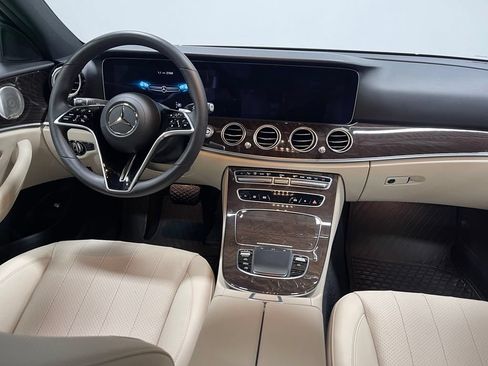Used 2023 Mercedes-Benz E 350 4MATIC Sedan image 29