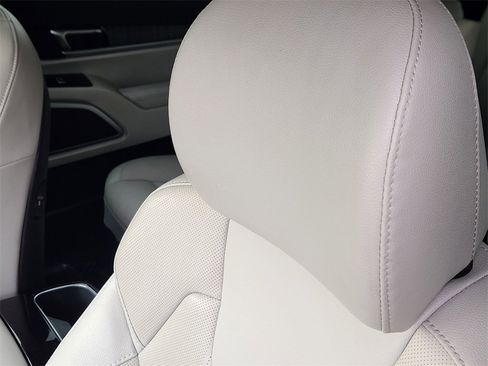 Certified 2023 Kia Telluride SX image 15