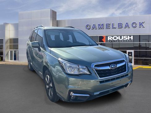 Used 2017 Subaru Forester 2.5i Premium AWD/4WD image 4