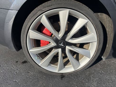 Used 2018 Tesla Model 3 Performance AWD/4WD image 8