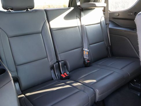 Used 2023 Chevrolet Tahoe Z71 image 13