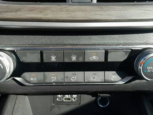 Used 2025 Nissan Altima 2.5 SV FWD image 26