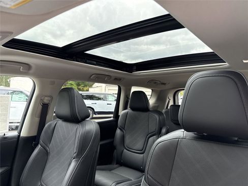 New 2026 INFINITI QX80 Luxe w/ Cargo Package image 20