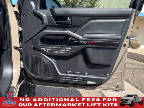 Used 2025 Toyota Tacoma TRD Pro AWD/4WD image 30