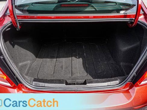 Used 2019 Chevrolet Sonic LT FWD image 34