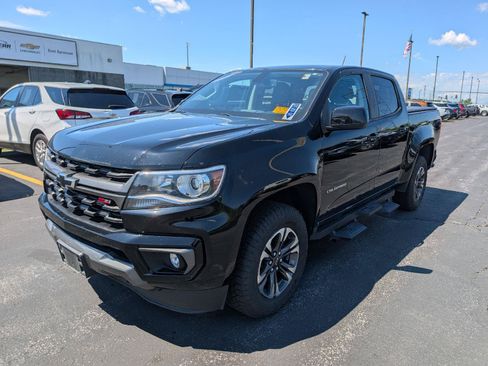 Used 2022 Chevrolet Colorado Z71 AWD/4WD image 4