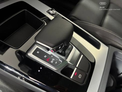 Certified 2025 Audi Q5 2.0T Premium w/ Convenience Plus Package AWD/4WD image 28