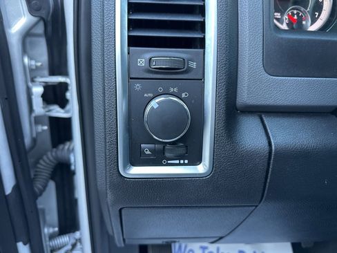 Used 2017 RAM 1500 Classic SLT image 64