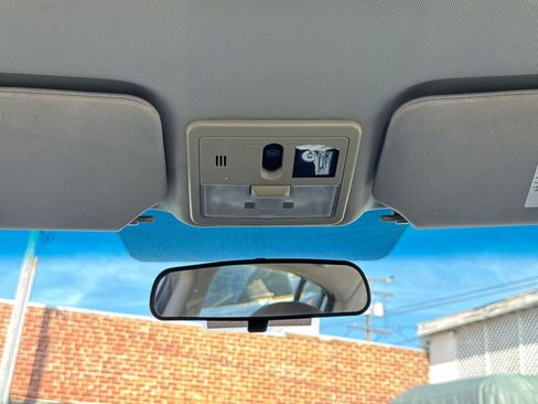 Used 2012 Nissan Sentra 2.0 SR w/ Special Edition Pkg image 13