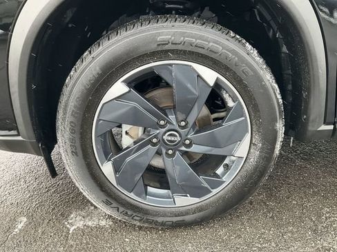 Certified 2024 Nissan Rogue SV image 8