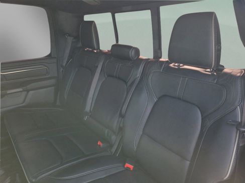 Used 2021 RAM 1500 Limited image 7