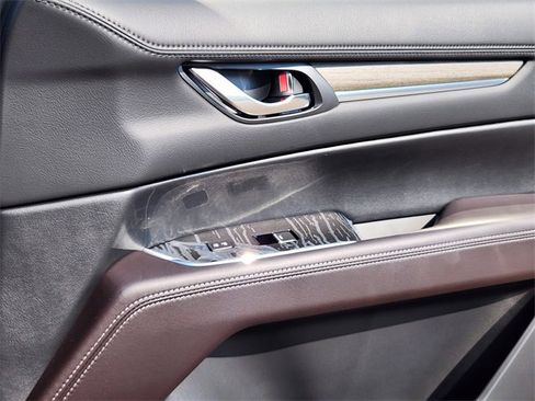 New 2025 MAZDA CX-5 Signature image 16