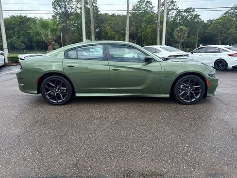 Used 2022 Dodge Charger R/T w/ Blacktop Package RWD image 10