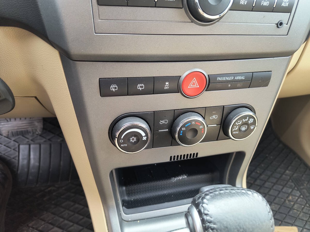 Used 2008 Saturn Vue XR w/ Premium Trim Package FWD image 35