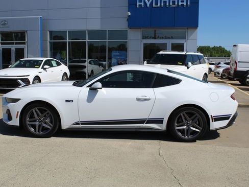 Used 2024 Ford Mustang GT Premium w/ California Special Package RWD image 2