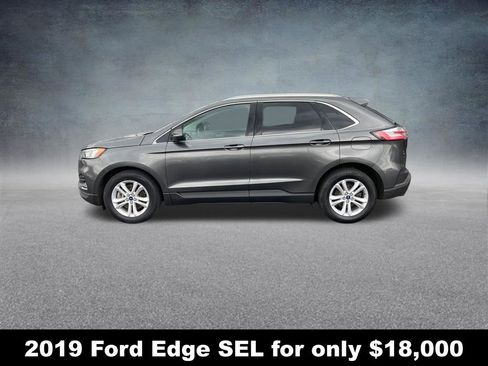 Used 2019 Ford Edge SEL w/ Equipment Group 201A image 2