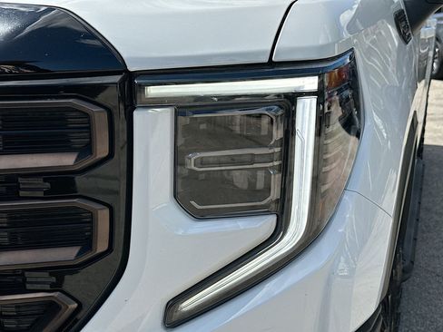 Used 2024 GMC Sierra 1500 AT4X AWD/4WD image 32