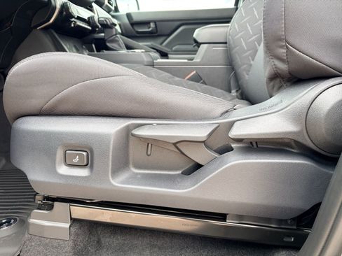 New 2026 Toyota Tacoma SR5 image 19