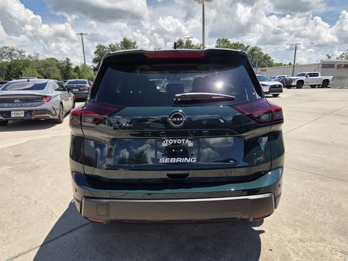 Used 2026 Nissan Rogue Dark Armor FWD image 8