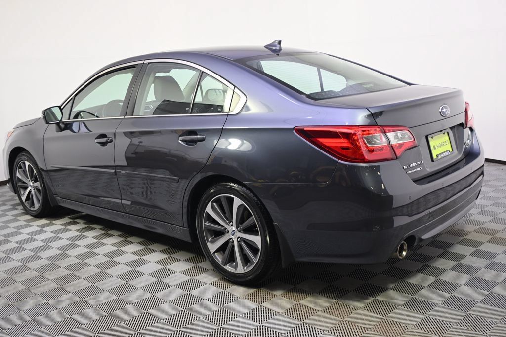 Used 2017 Subaru Legacy 3.6R Limited AWD/4WD image 3