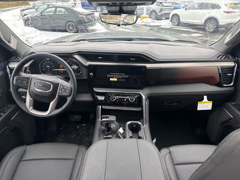 New 2026 GMC Sierra 1500 Denali w/ Denali Reserve Package image 6