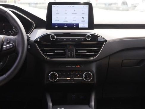 Used 2022 Ford Escape SE w/ Convenience Package FWD image 25