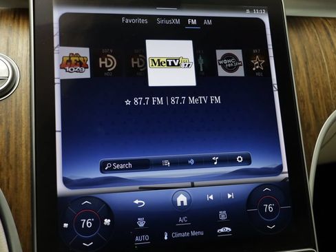 Used 2023 Mercedes-Benz C 300 4MATIC Sedan image 9