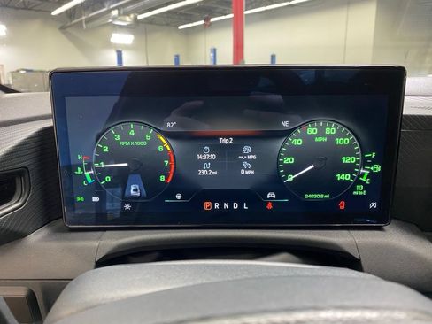 Used 2024 Ford Mustang Coupe RWD image 19