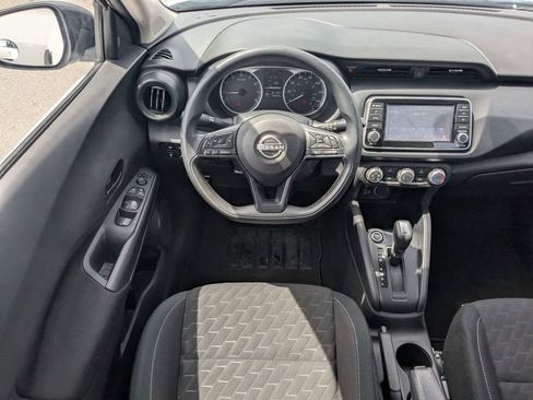Used 2024 Nissan Kicks S FWD image 13