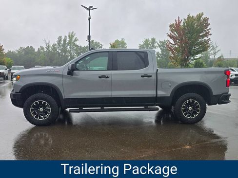 Used 2024 Chevrolet Silverado 1500 ZR2 w/ Technology Package AWD/4WD image 5