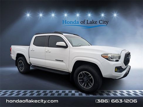 Used 2016 Toyota Tacoma SR5 image 1