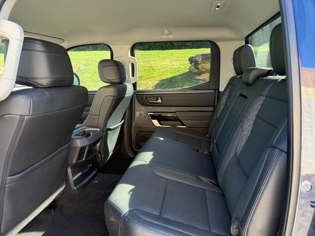 Used 2023 Toyota Tundra Limited AWD/4WD image 9