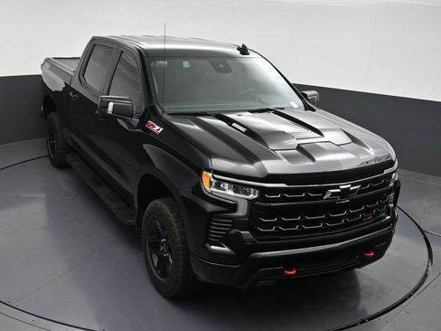 Used 2023 Chevrolet Silverado 1500 LT Trail Boss w/ LT Trail Boss Premium Package AWD/4WD image 21