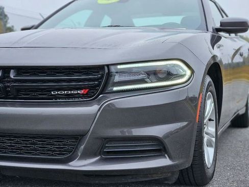 Used 2021 Dodge Charger SXT image 8