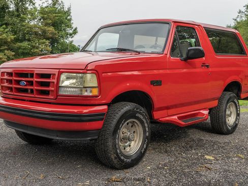 Used 1995 Ford Bronco XLT AWD/4WD image 14