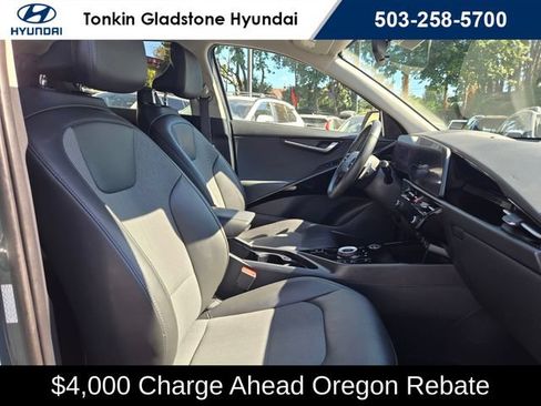 Used 2023 Kia Niro Wind FWD image 11