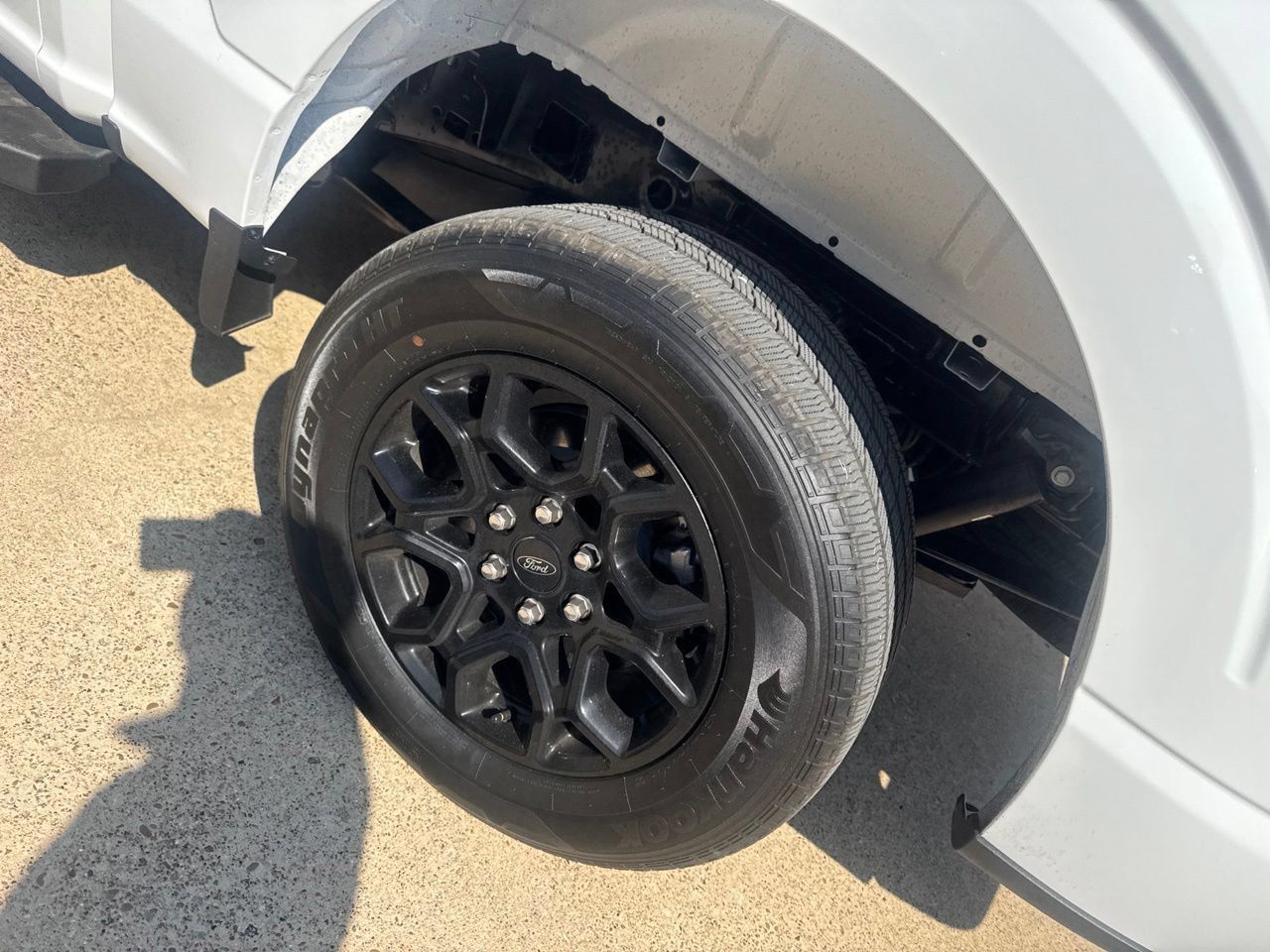 Used 2026 Ford F150 XLT w/ XLT Black Appearance Package RWD image 7