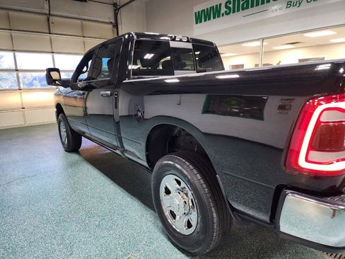 Used 2024 RAM 3500 Tradesman w/ Towing Technology Group AWD/4WD image 10