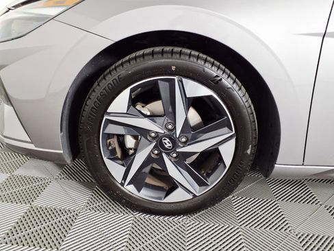 Certified 2023 Hyundai Elantra SEL w/ Convenience Package FWD image 7