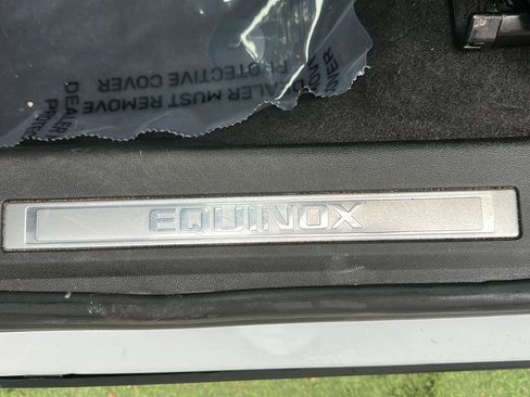 Used 2018 Chevrolet Equinox Premier image 44