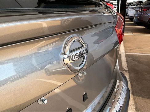 Used 2020 Nissan Rogue Sport S image 30