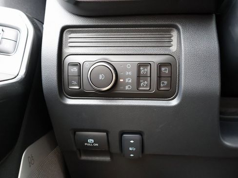 New 2026 Ford F250 Platinum image 30