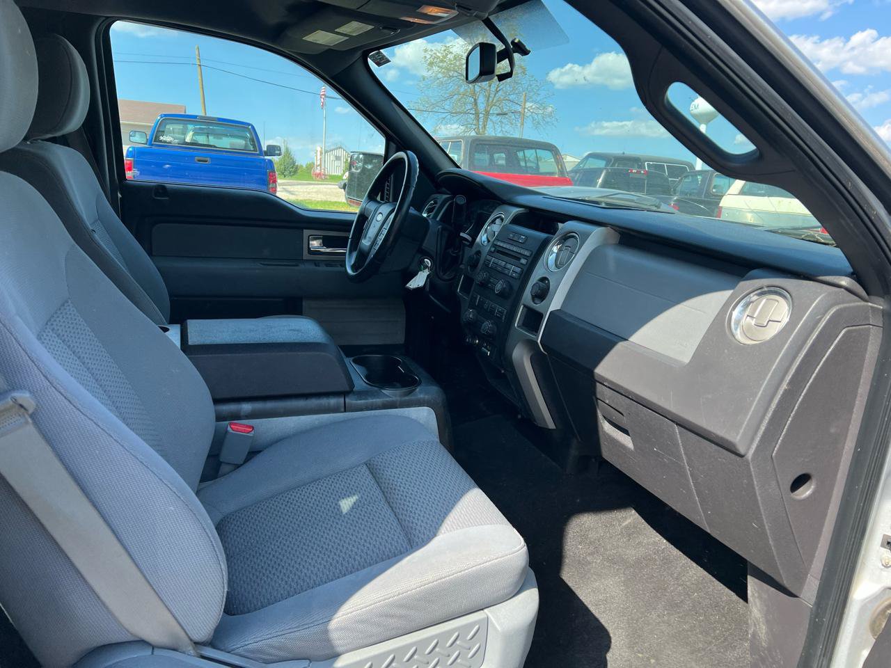Used 2011 Ford F150 XLT w/ XLT Convenience Pkg AWD/4WD image 15