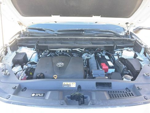 Used 2022 Toyota Highlander XLE image 33