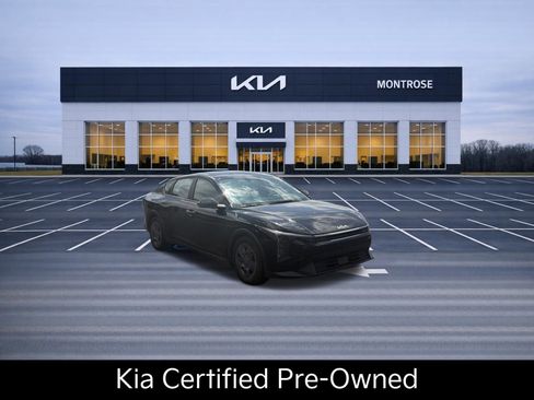 Certified 2025 Kia K4 FWD image 3
