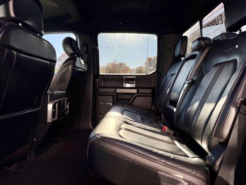 Used 2022 Ford F350 Platinum image 36