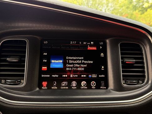 Used 2016 Dodge Charger R/T Scat Pack w/ Beats Audio Group RWD image 14